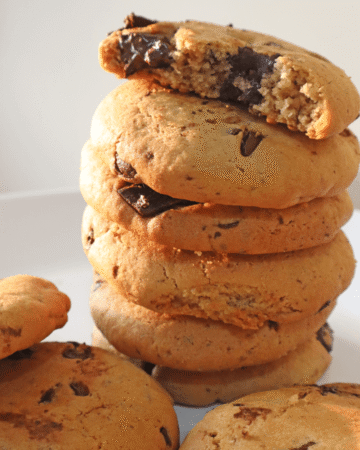 Small Batch Air Fryer Chocolate Chip Cookies