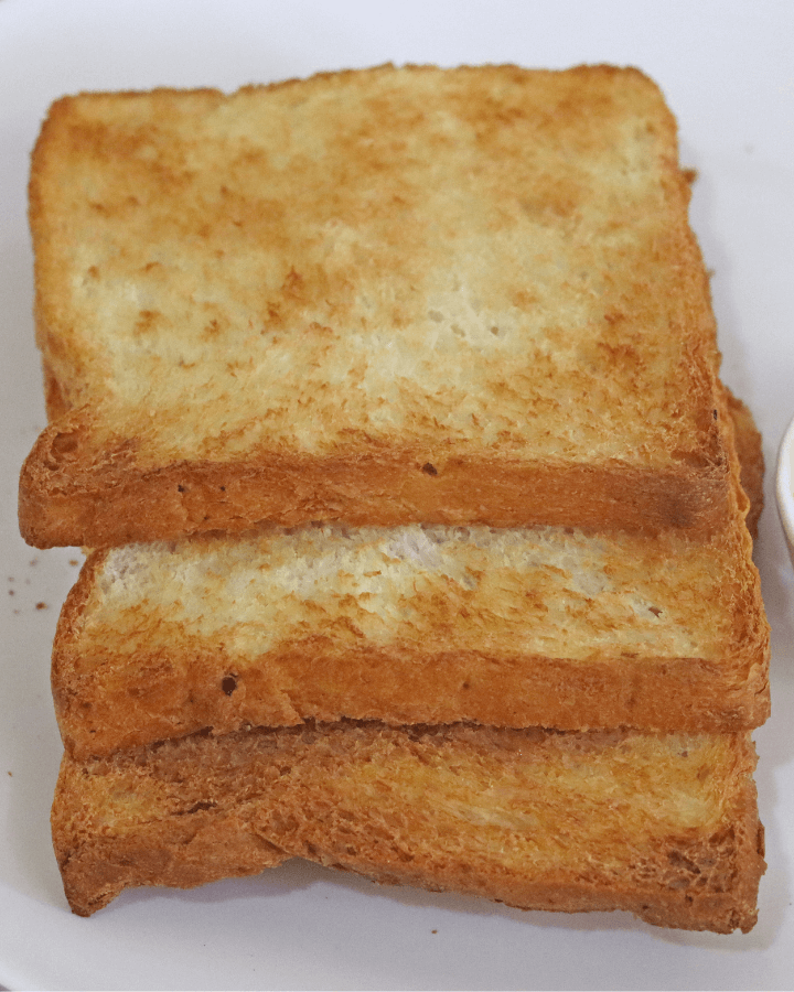 Toasting Bread in Air Fryer