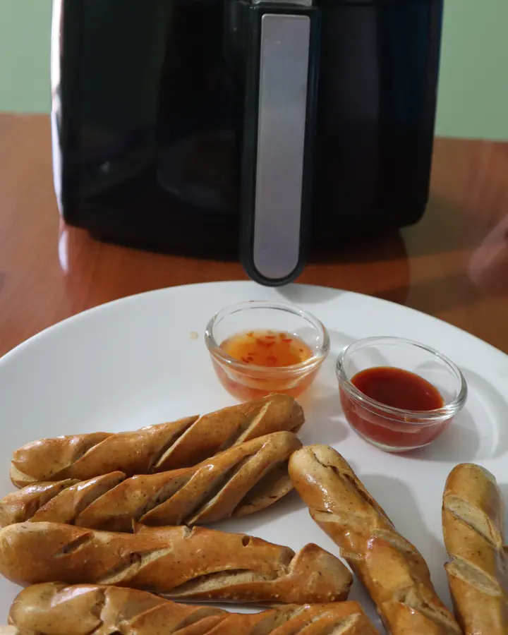 Learn how to make air fryer chicken sausage